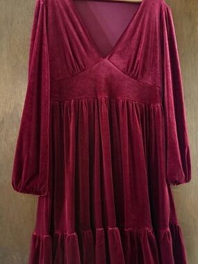 HALARA Velvet Maxi Dress - Burgundy